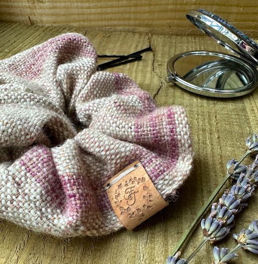Clover Fields British Wool Scrunchie