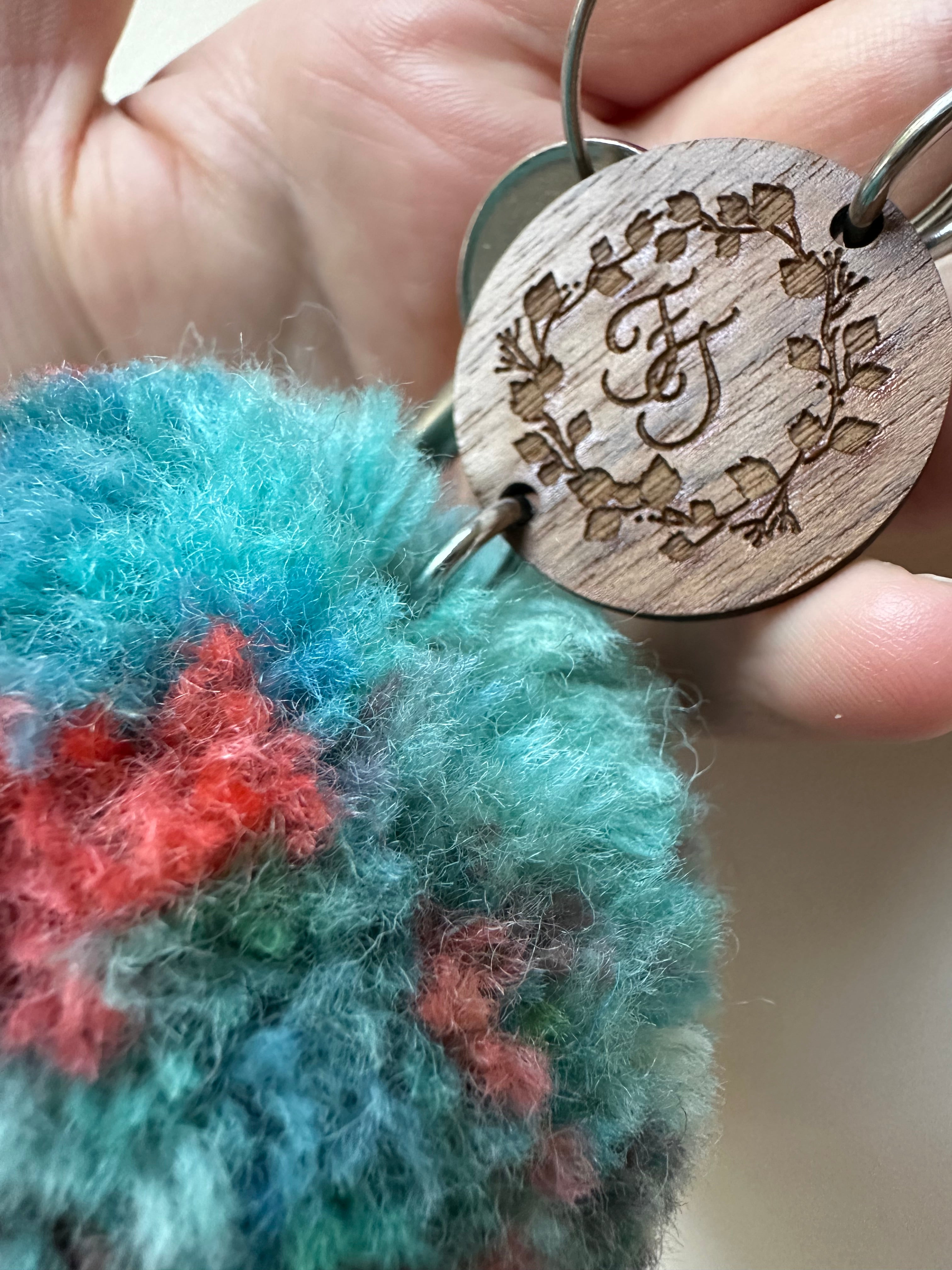 Large Egyptian Seas Pom-Pom Keyring