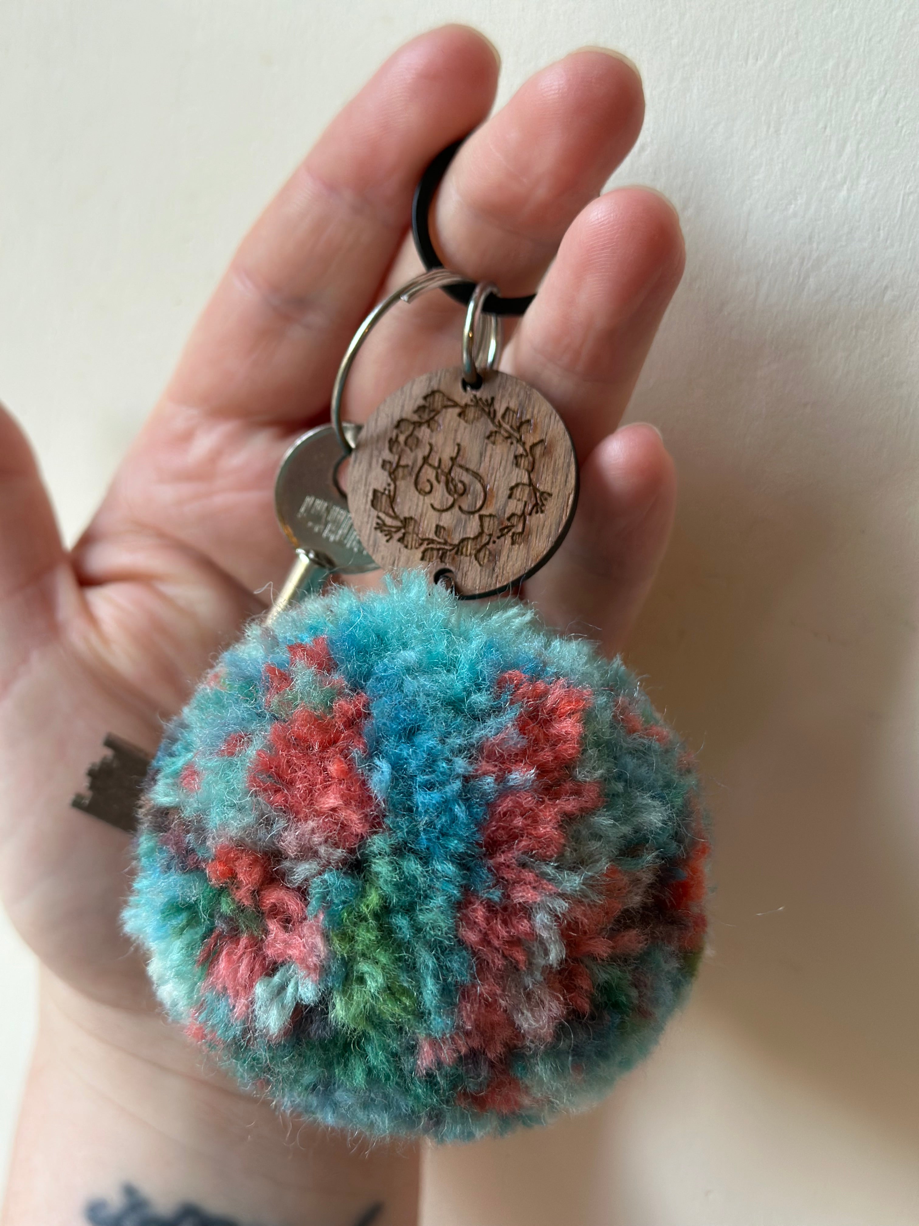 Large Egyptian Seas Pom-Pom Keyring