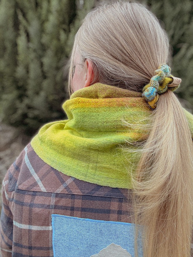 'Spring on the Avenue' Plaid Handwoven British Wool Small Scrunchies