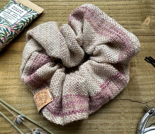 Clover Fields British Wool Scrunchie