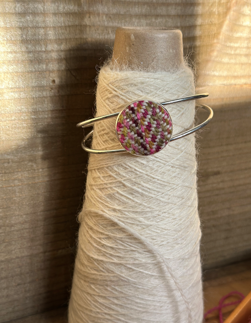 'Dark Magnolia' Painted Weft Handwoven British Wool Bangle