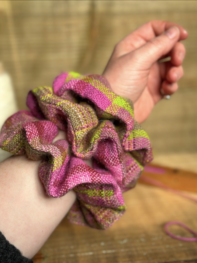 'Magnolia' Plaid Handwoven British Wool Scrunchies