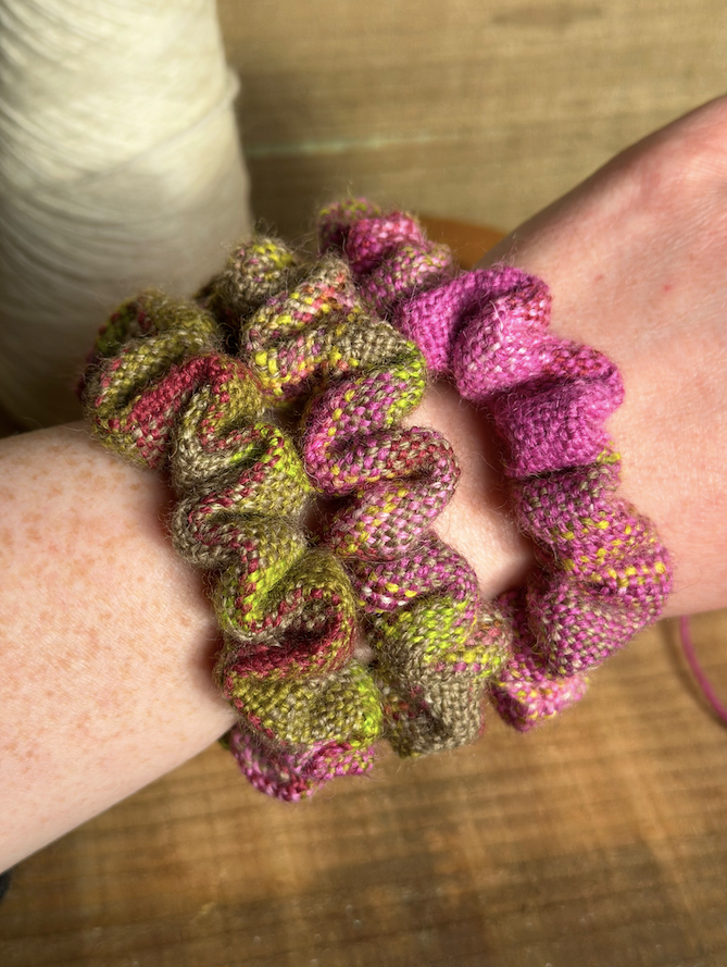 'Magnolia' Plaid Handwoven British Wool Small Scrunchies