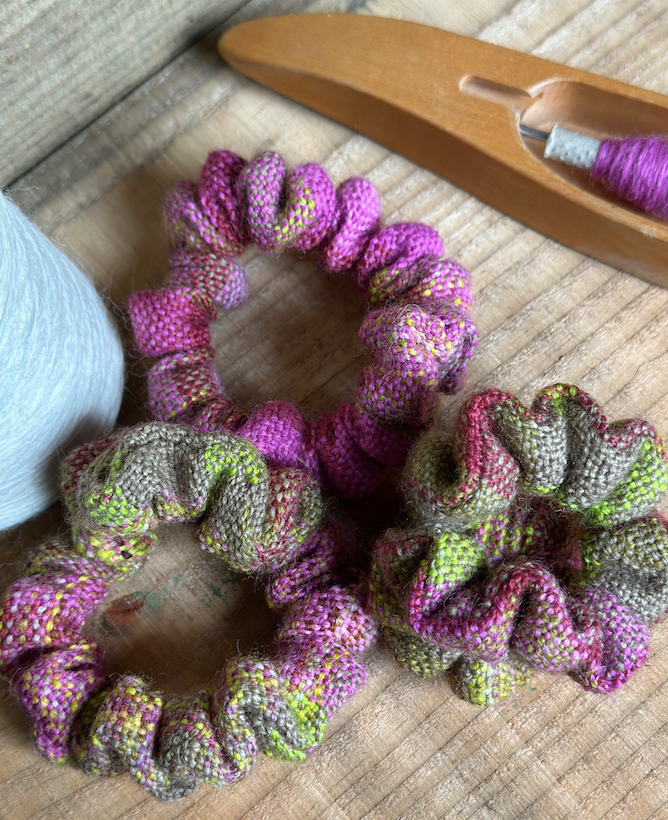 'Magnolia' Plaid Handwoven British Wool Small Scrunchies