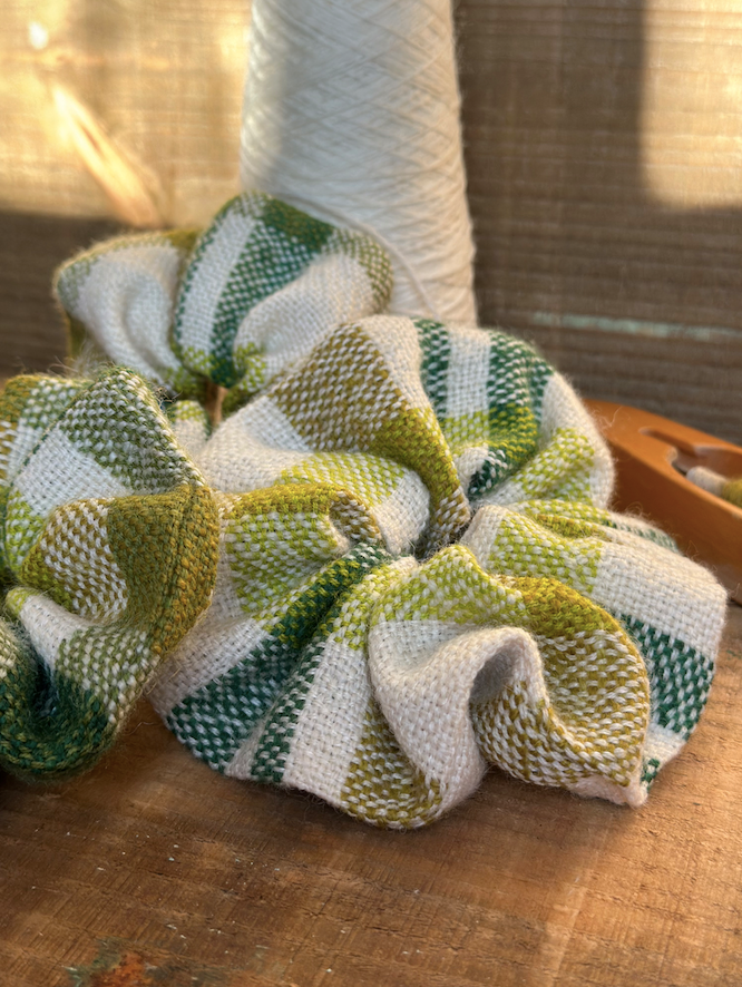 'Snowdrop' Plaid Handwoven British Wool Scrunchies