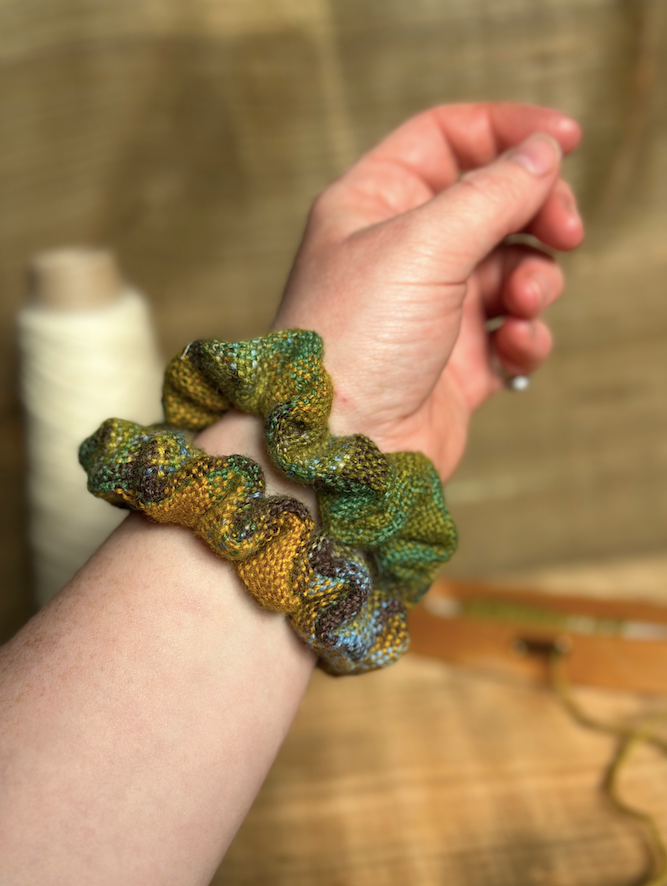 'Spring on the Avenue' Plaid Handwoven British Wool Small Scrunchies